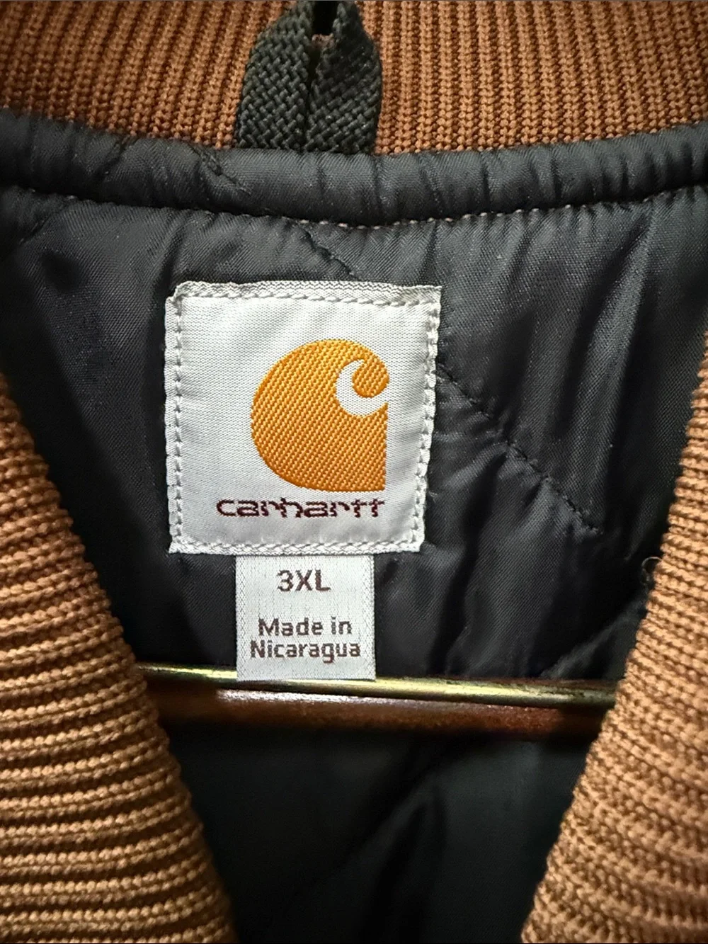 Carhartt Brown Durable Insulated Duck Vest with Fluke Patch